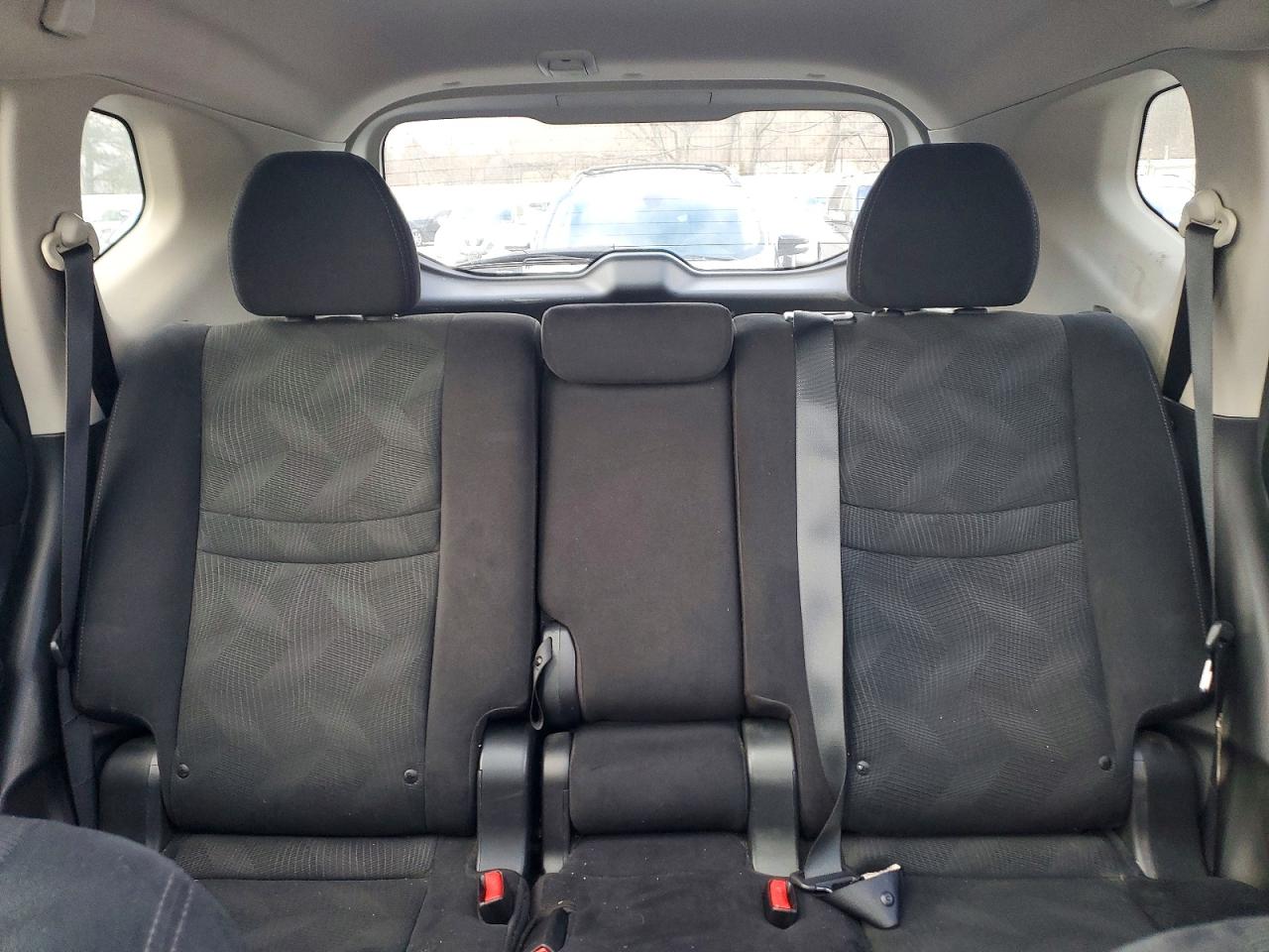 Nissan Rogue Sv