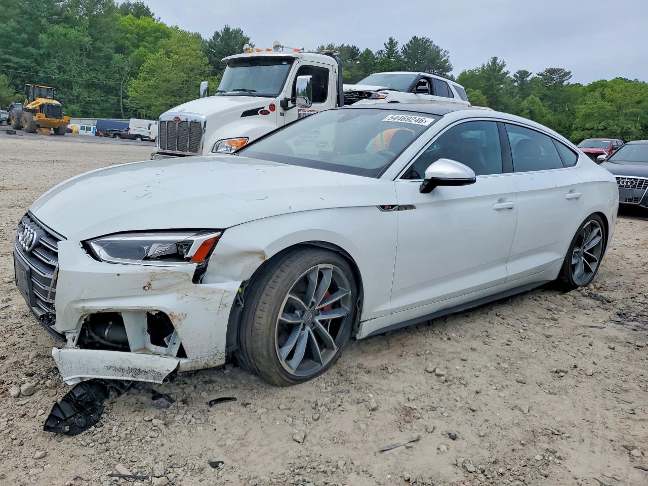 Salvage Audi S5 Image