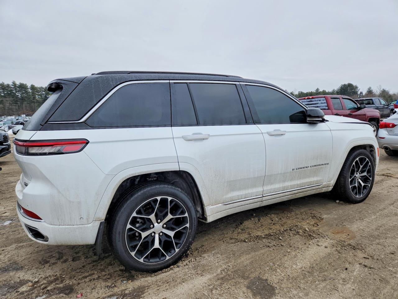 Jeep Grand Cherokee Summit