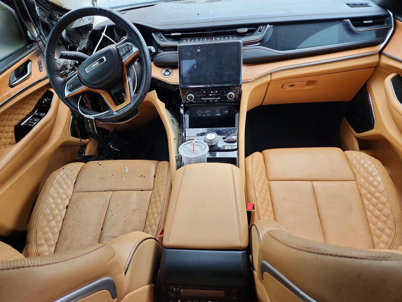 Jeep Grand Cherokee Summit
