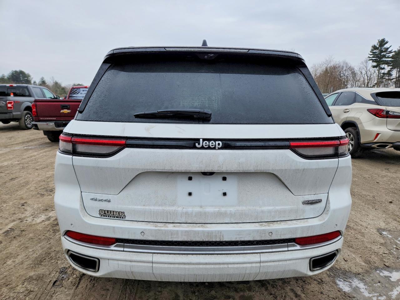 Jeep Grand Cherokee Summit