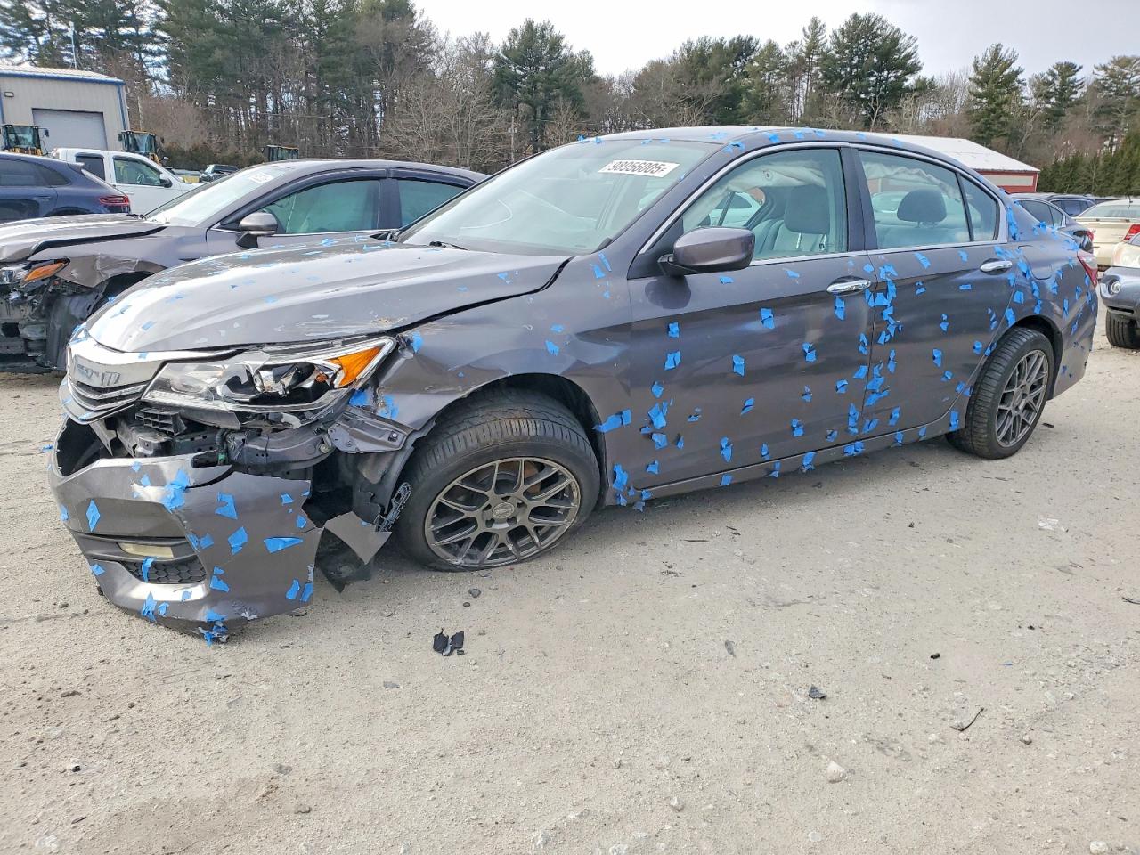 Salvage Honda Accord Image