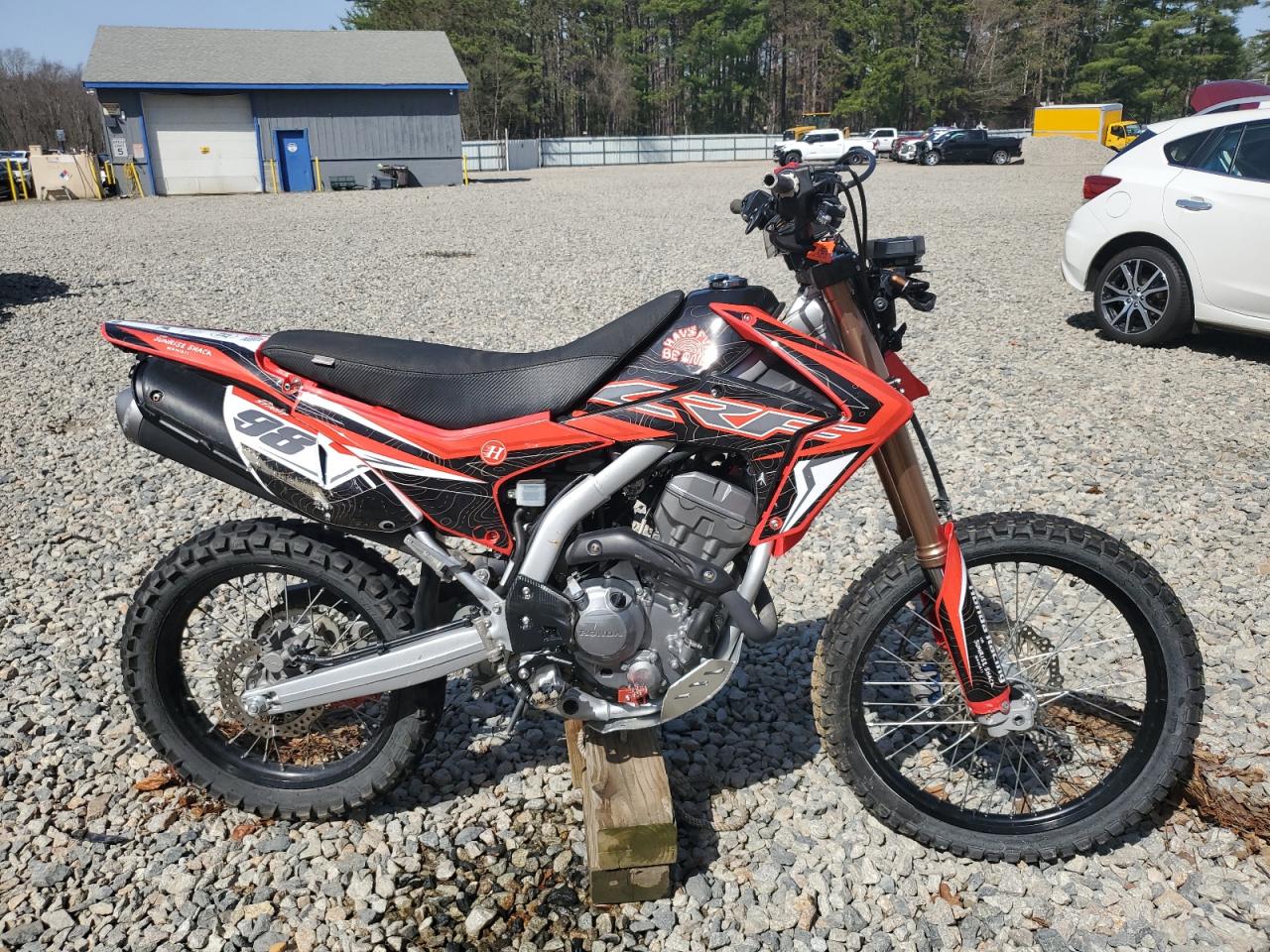 Salvage Honda Crf Cycle Image