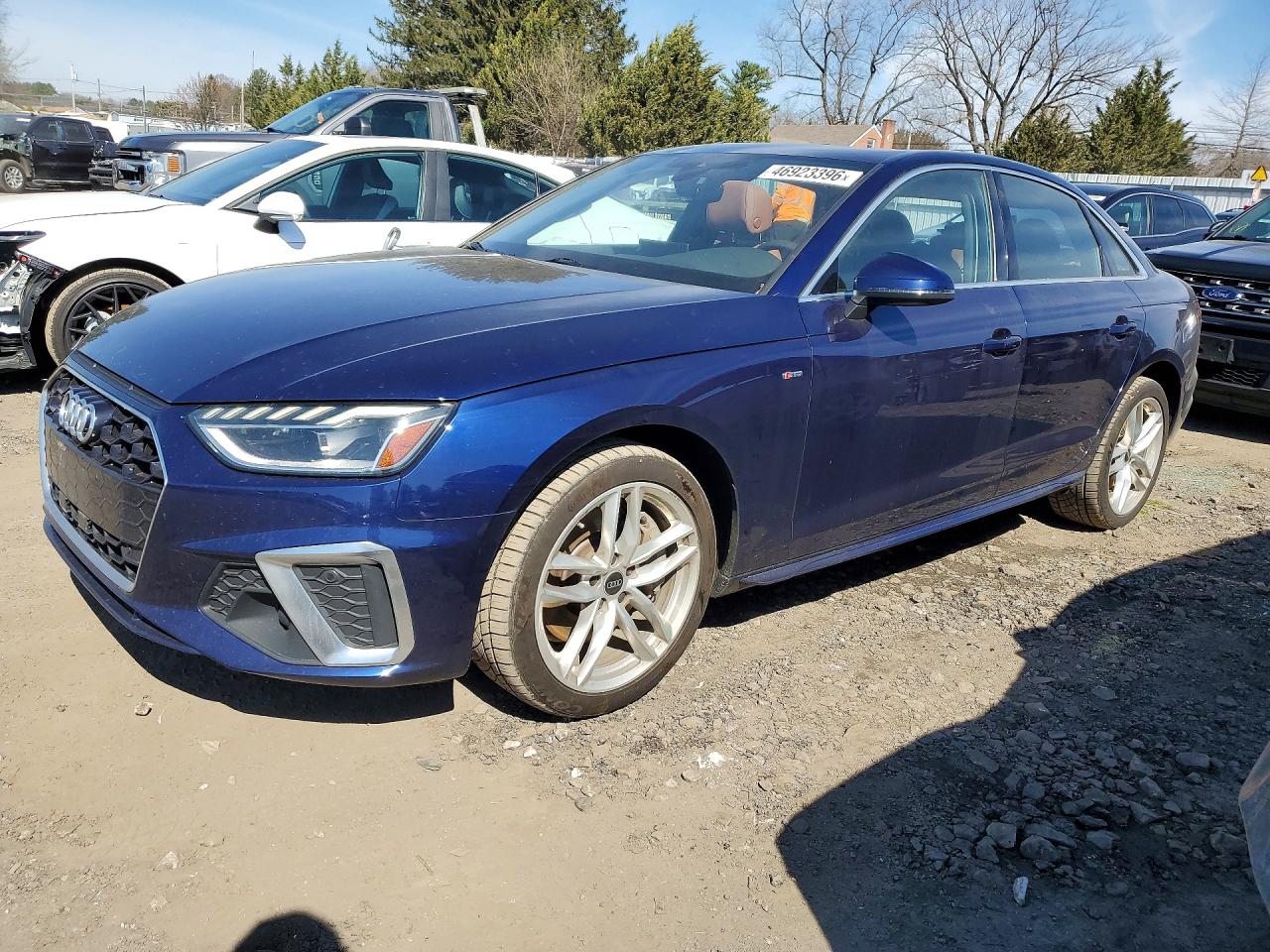 Salvage Audi A4 Image