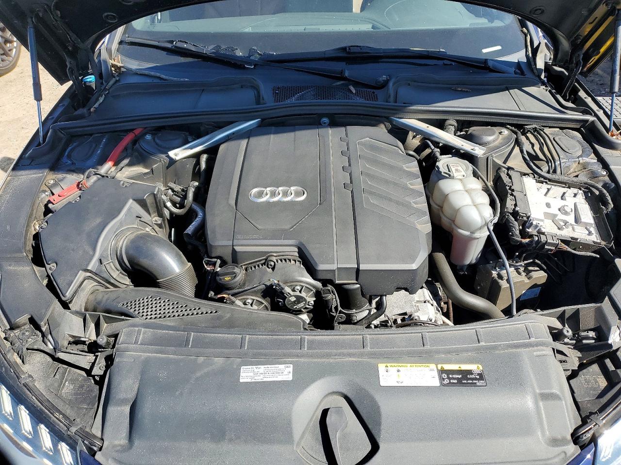Audi A4 Premium Plus 45