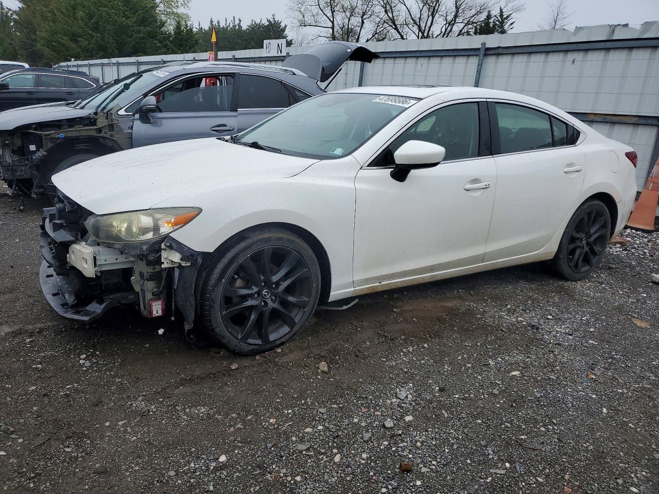 Salvage Mazda 6 Image