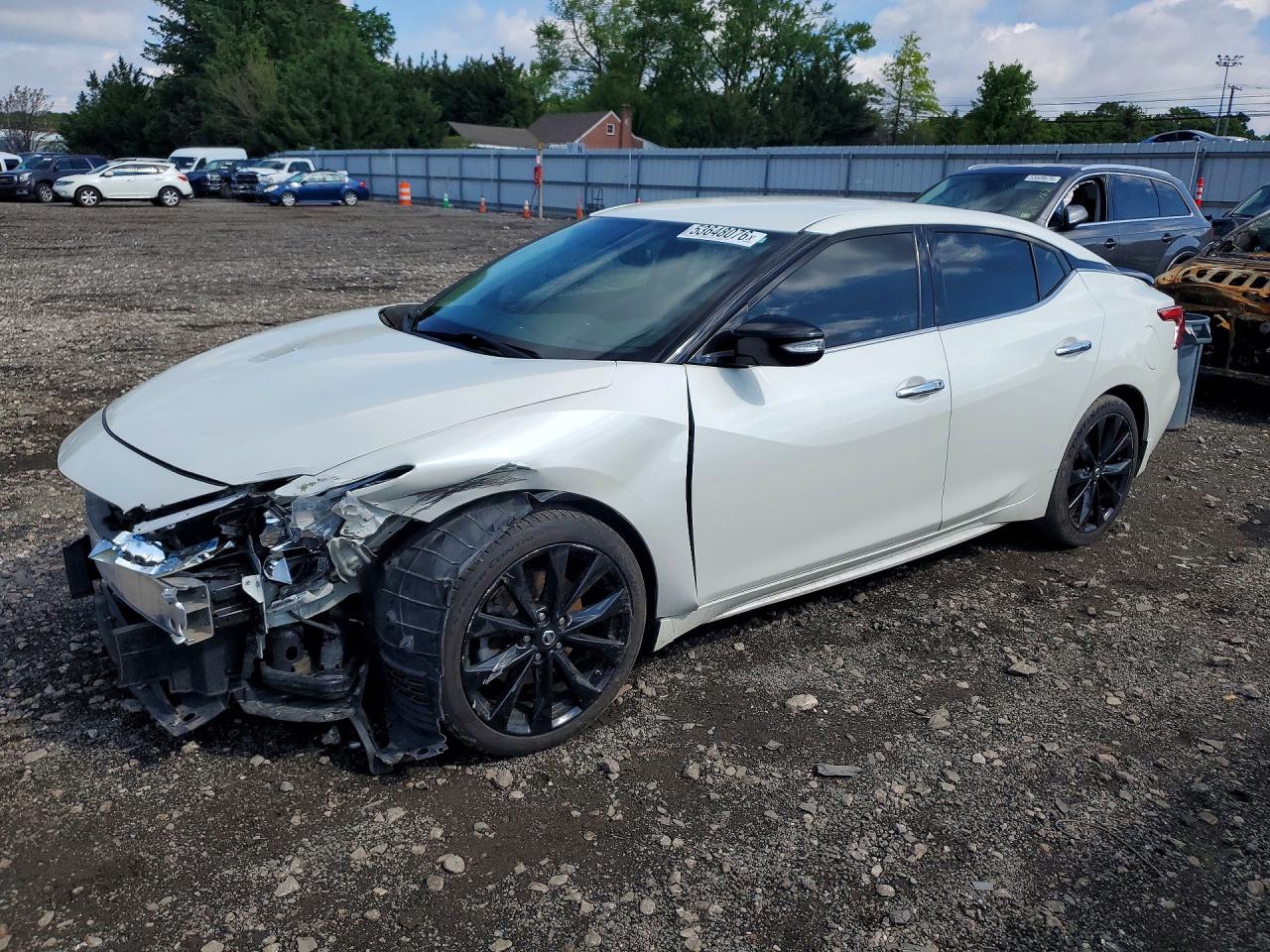 Salvage Nissan Maxima Image