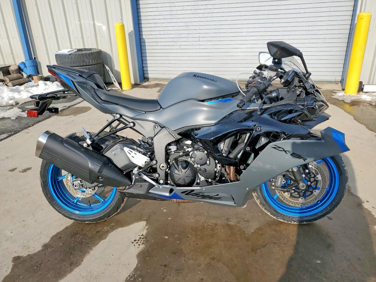 Salvage Kawasaki Zx636 K Image