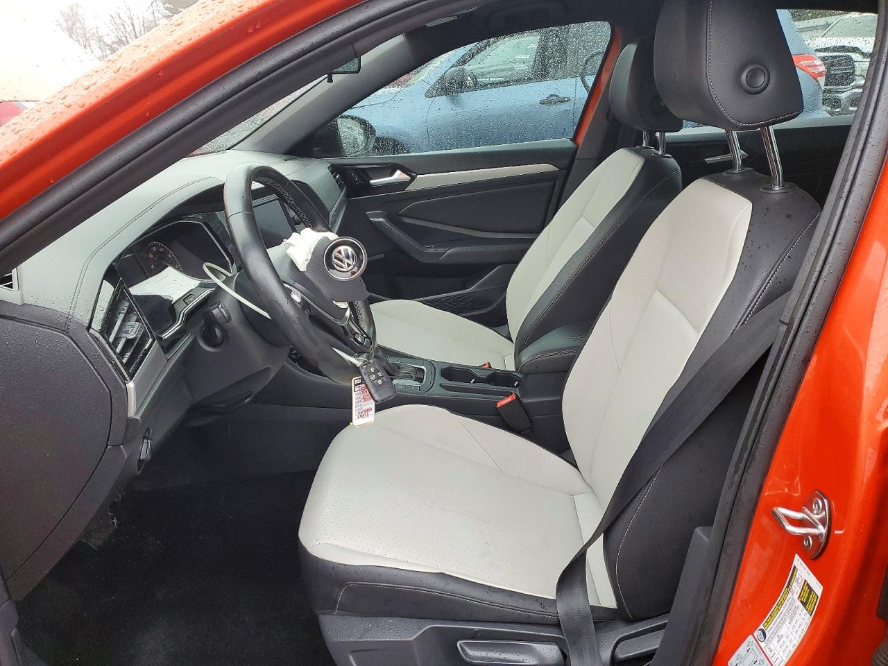 Volkswagen Jetta S