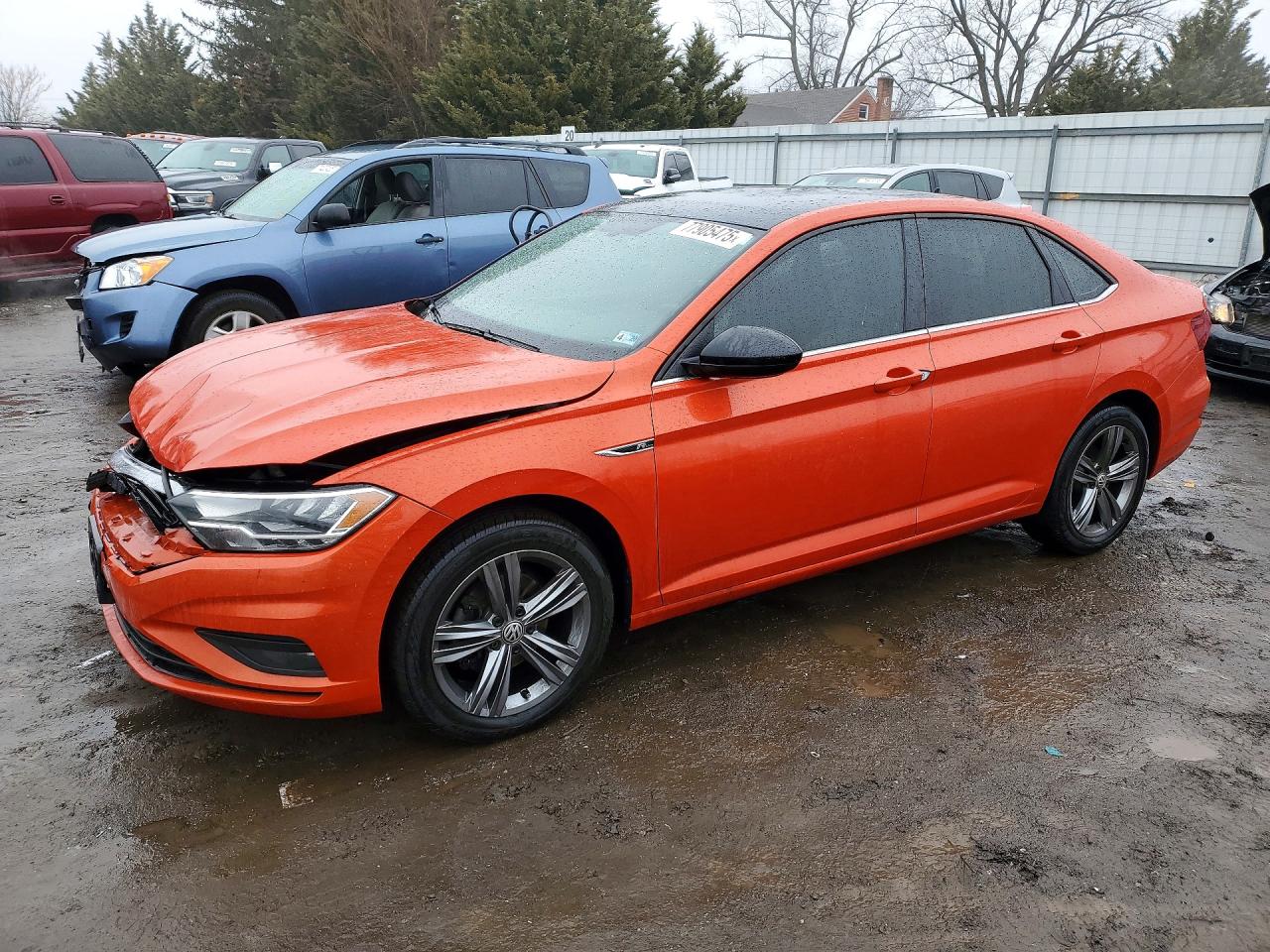 Salvage Volkswagen Jetta Image