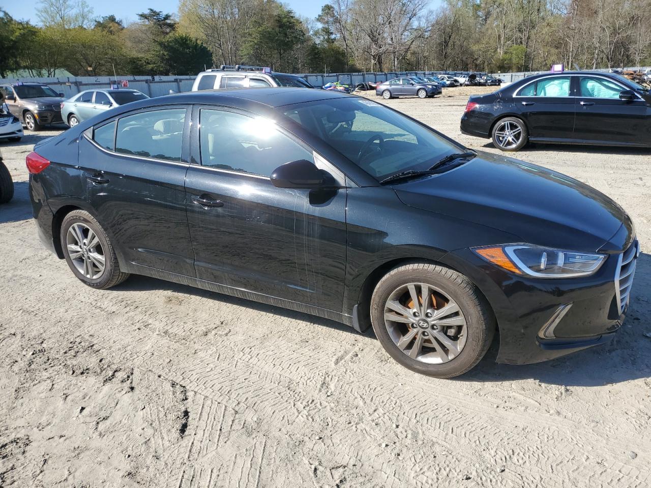 Hyundai ELANTRA Sel