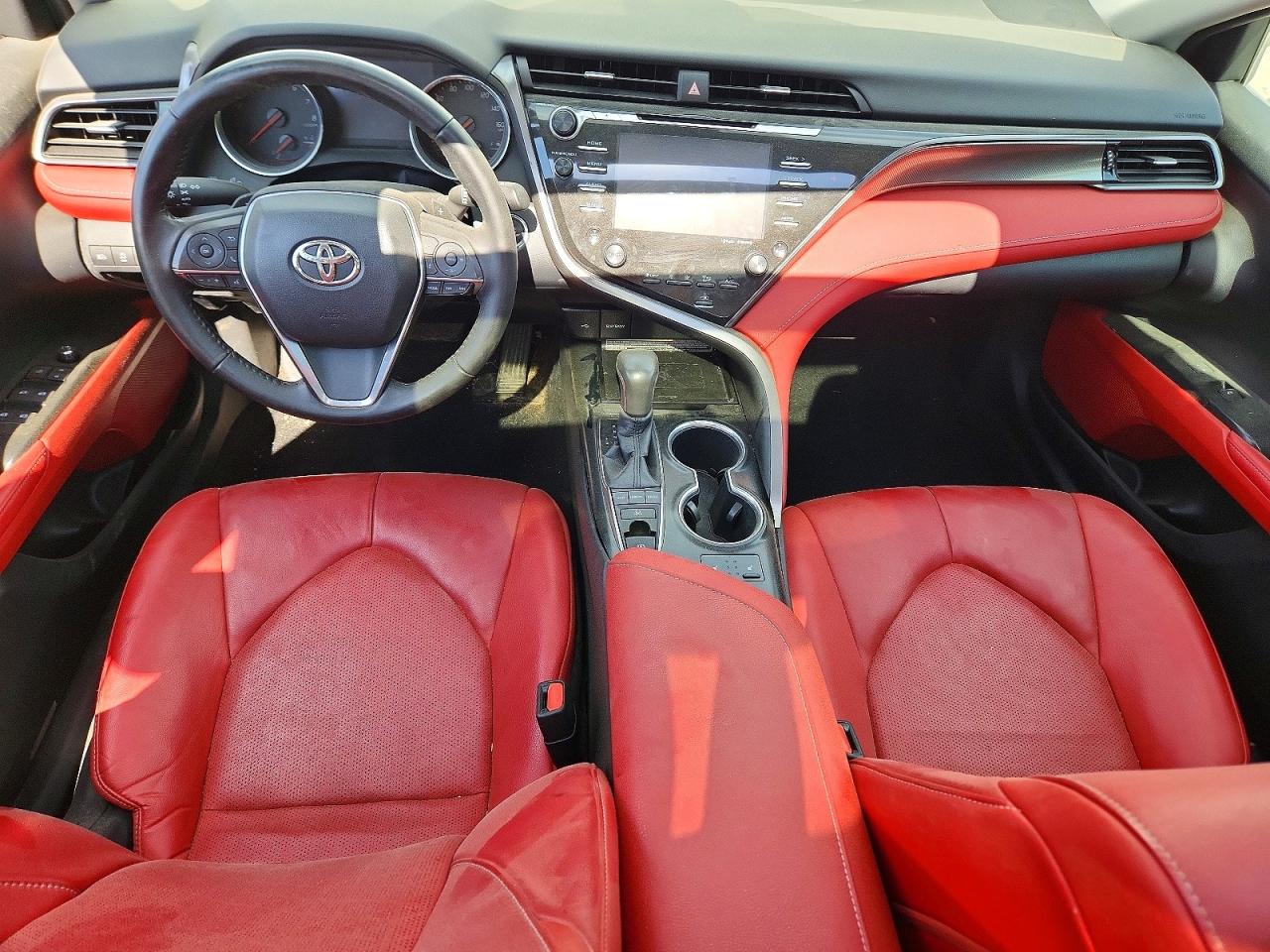 Toyota Camry Xse