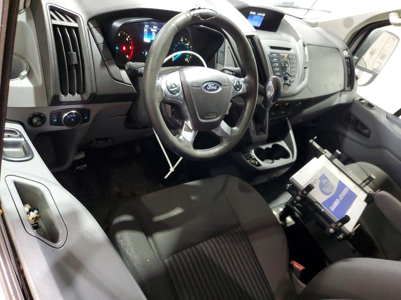 Ford Transit T-150