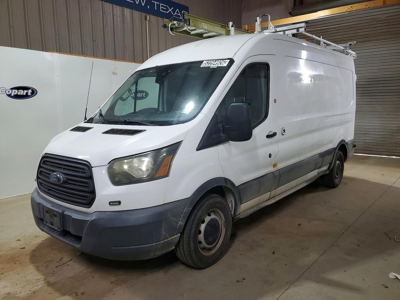 Salvage Ford Transit Image