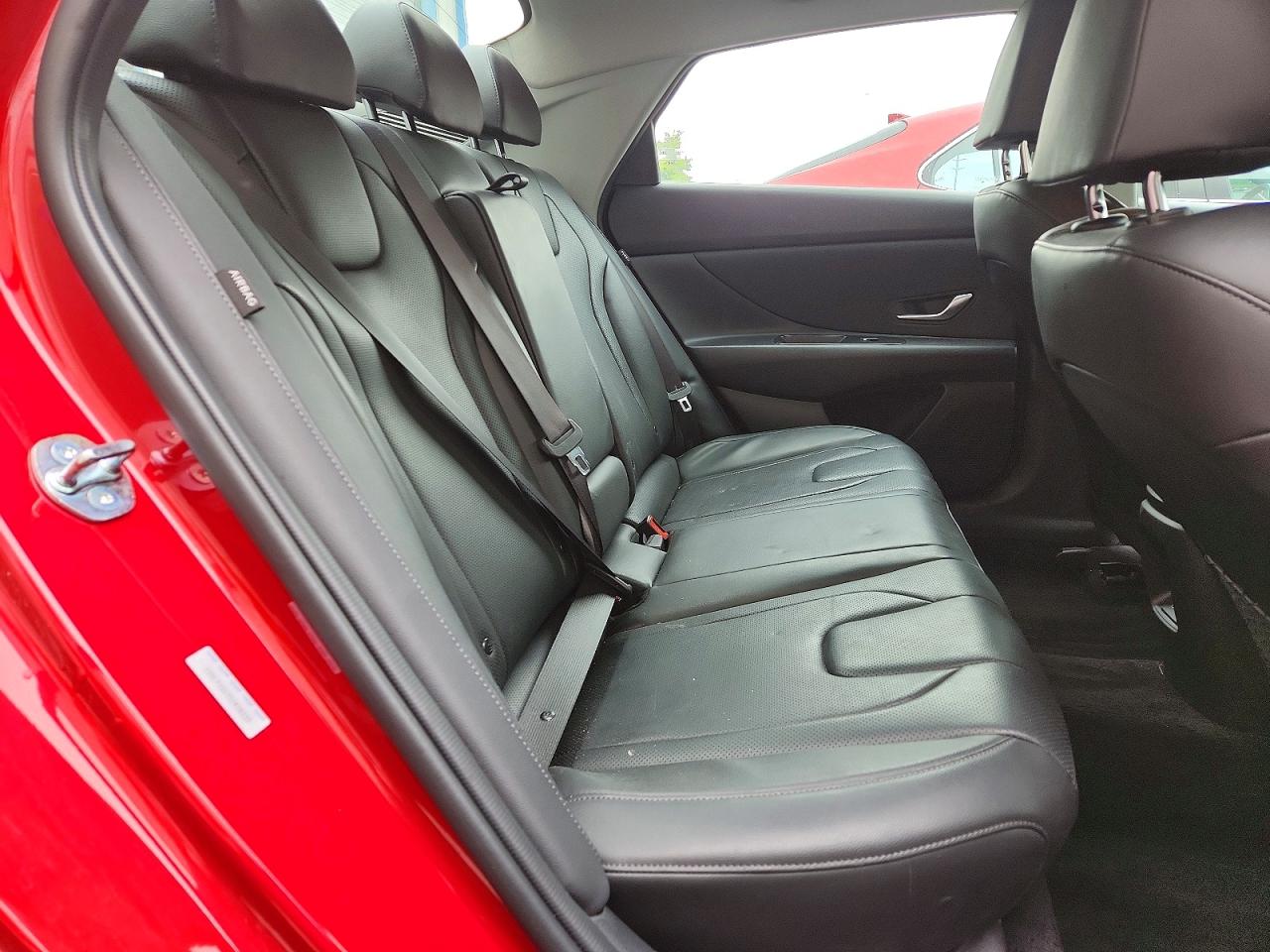 Hyundai ELANTRA Limited