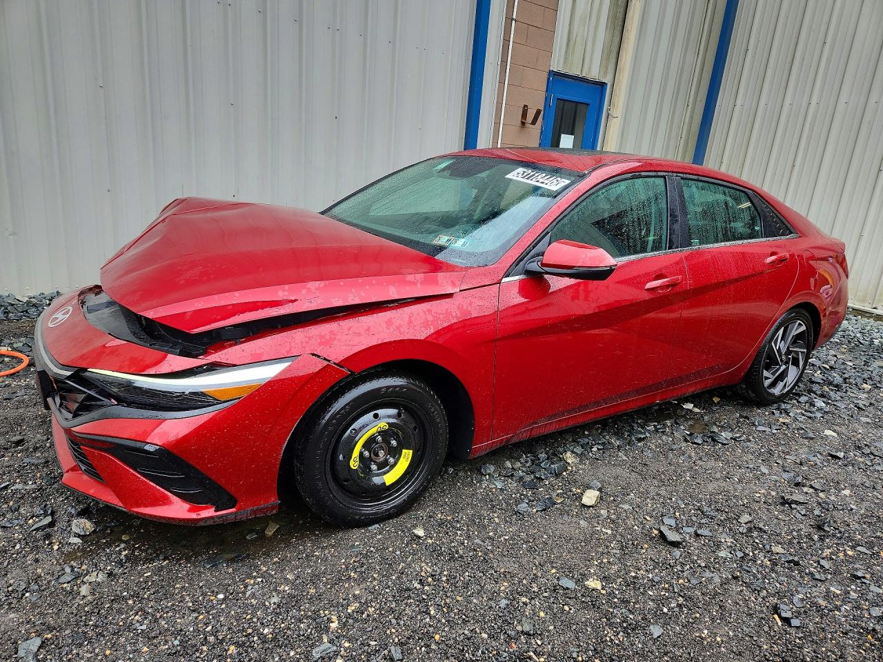 Salvage Hyundai ELANTRA Image
