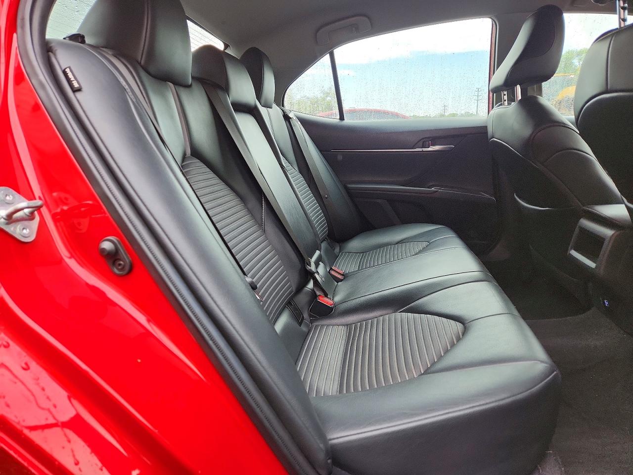 Toyota Camry Se