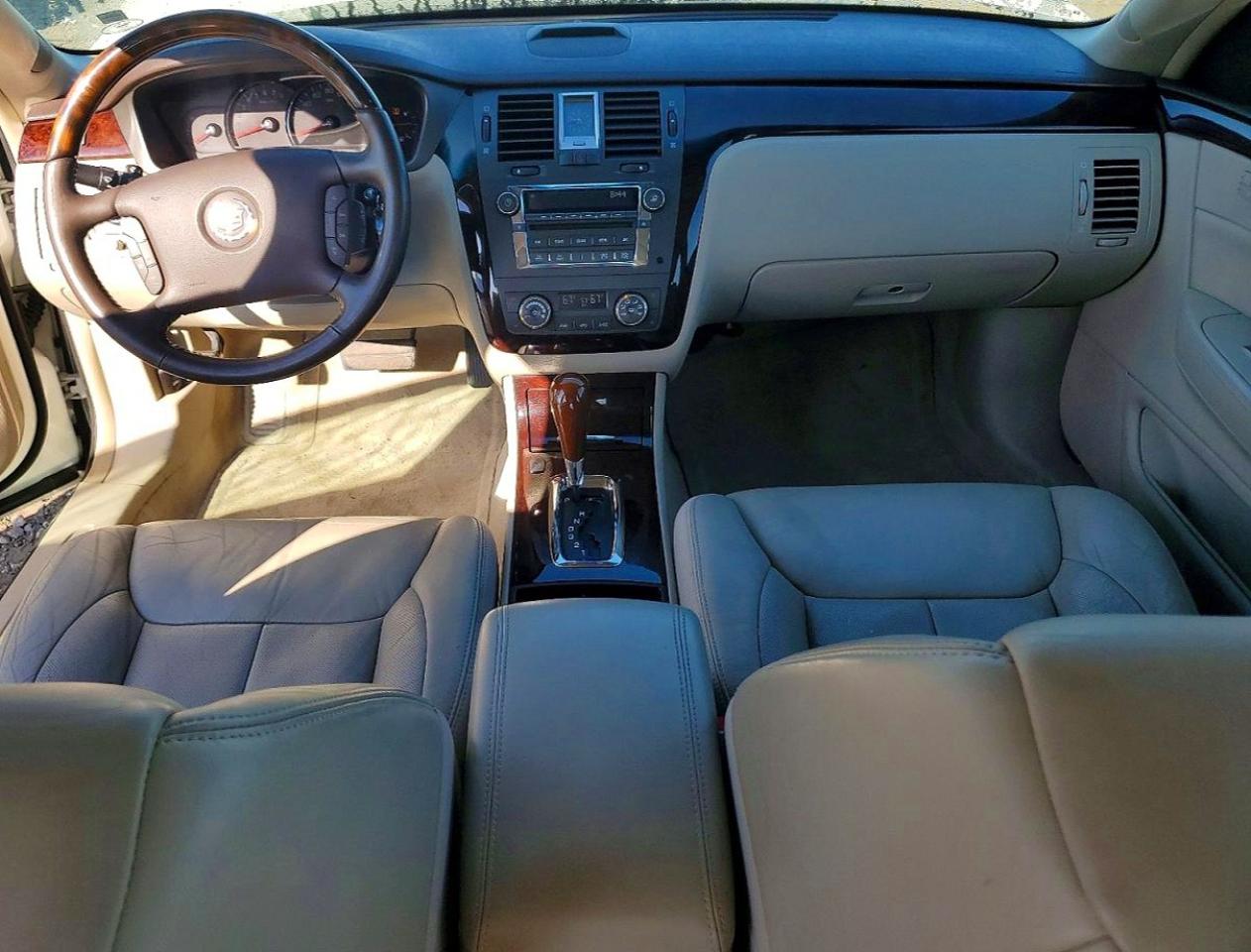 Cadillac DTS