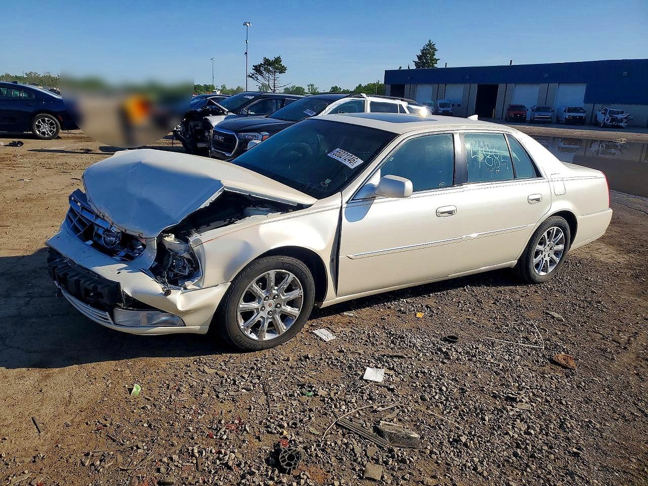 Salvage Cadillac DTS Image