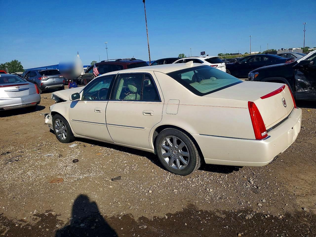 Cadillac DTS