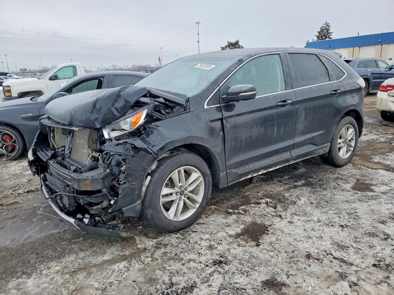 Salvage Ford Edge Image