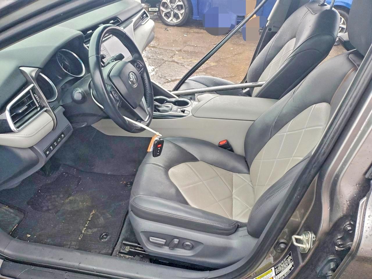 Toyota Camry Xse