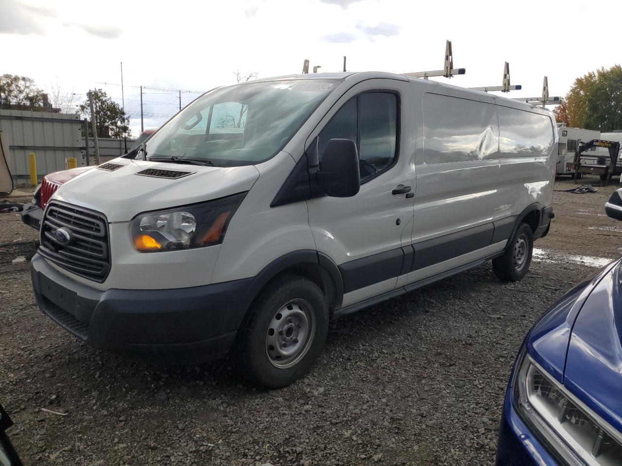 Salvage Ford Transit Image