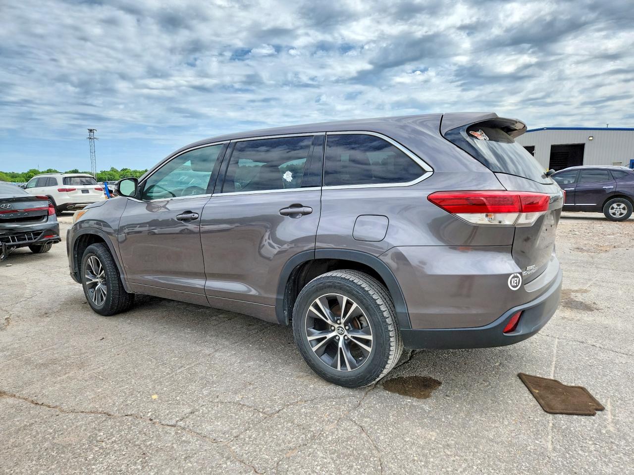 Toyota Highlander Le