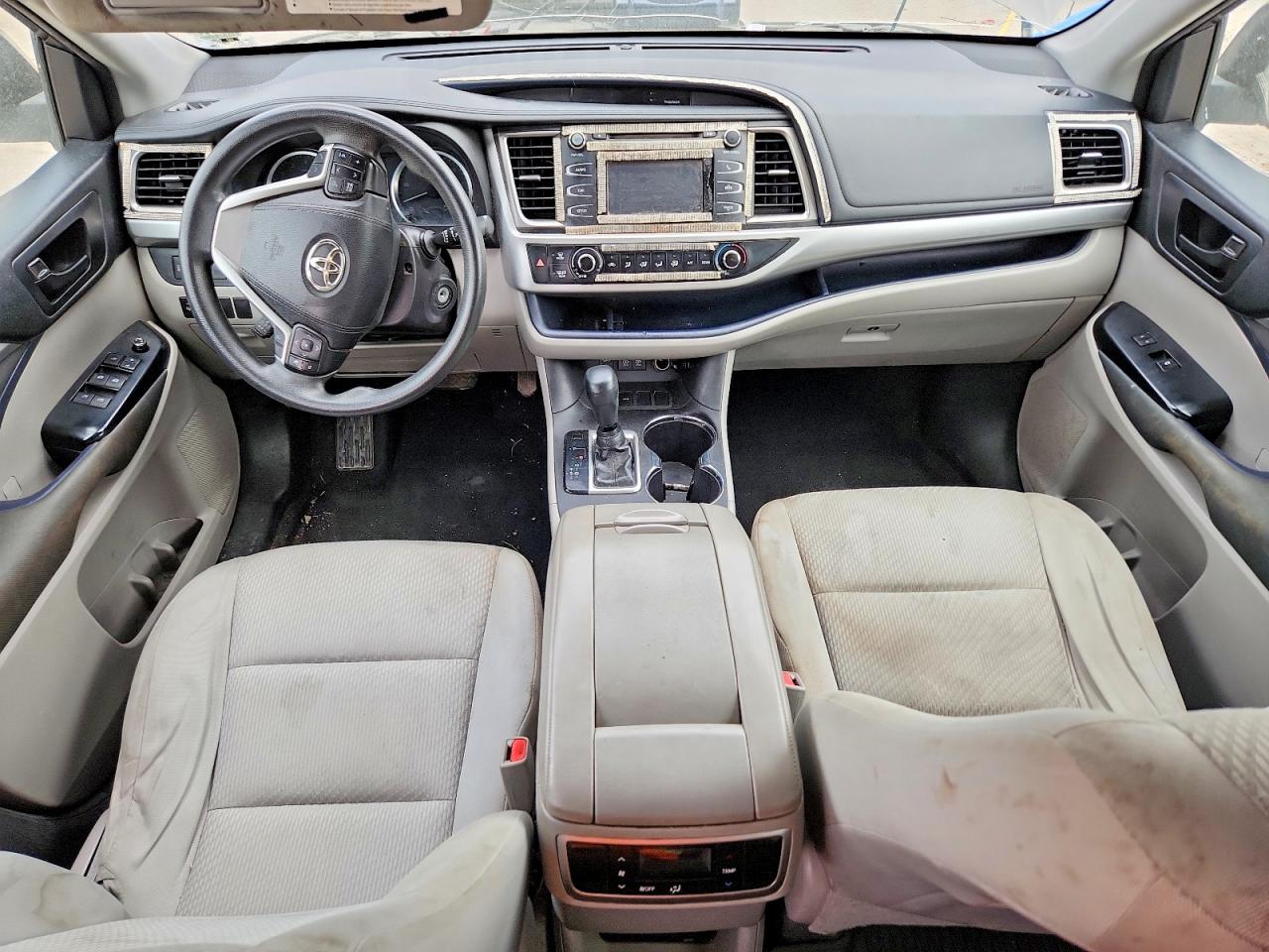 Toyota Highlander Le