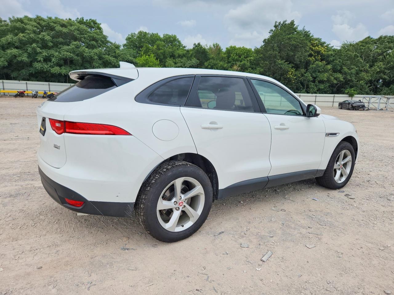 Jaguar F-PACE Premium