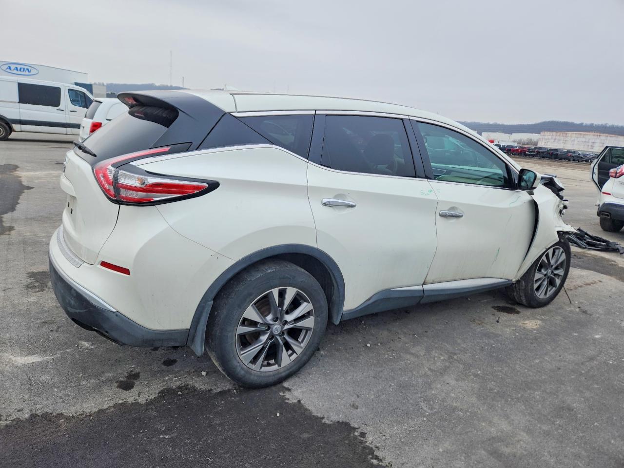 Nissan Murano S