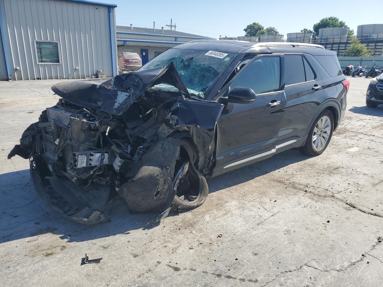 Salvage Ford Explorer Image