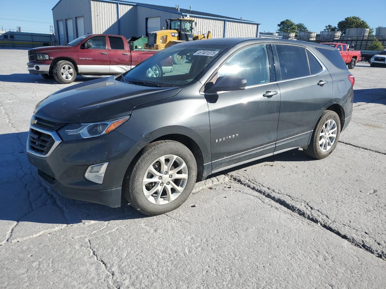 Salvage Chevrolet Equinox Image