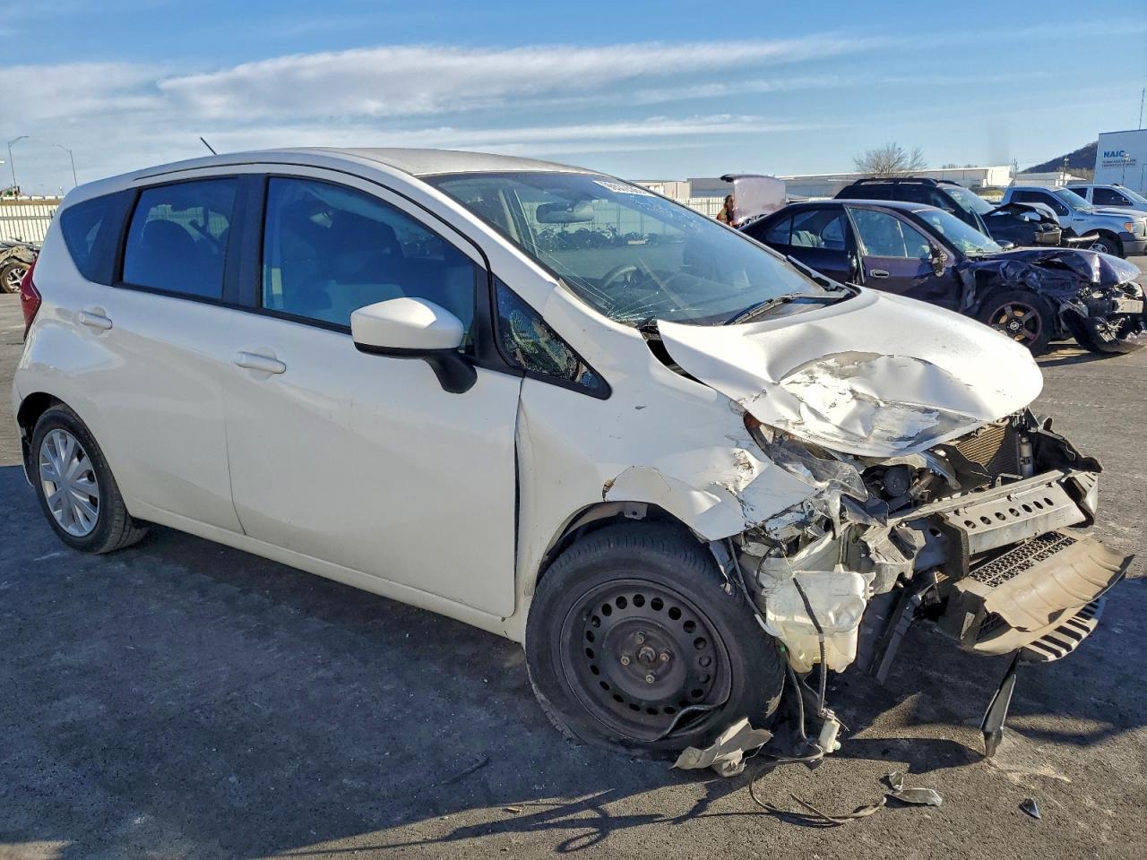 Nissan Versa S