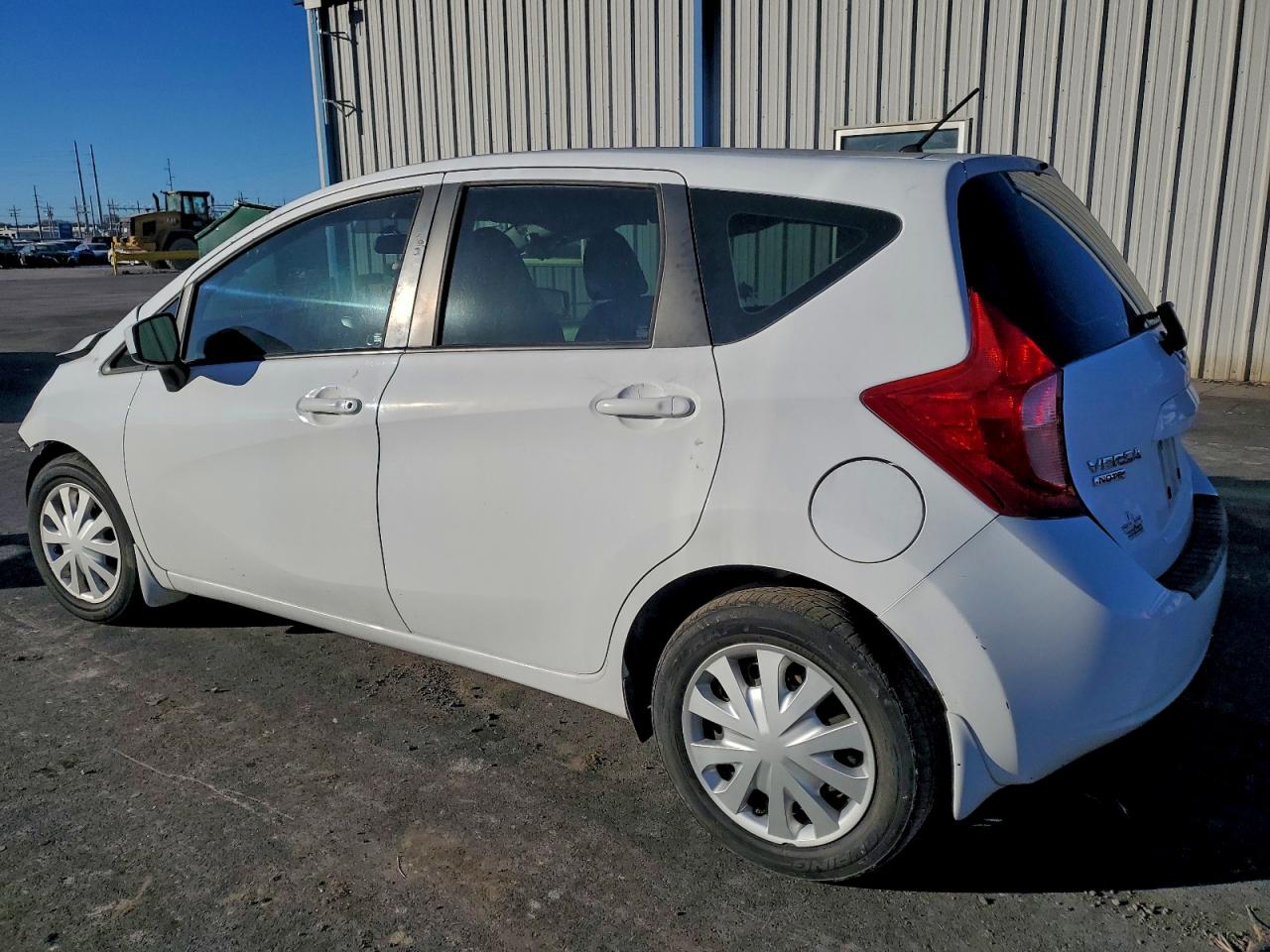 Nissan Versa S