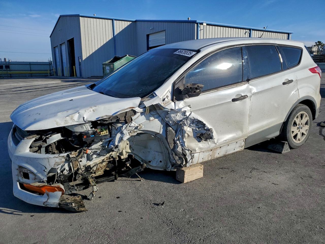 Salvage Ford Escape Image