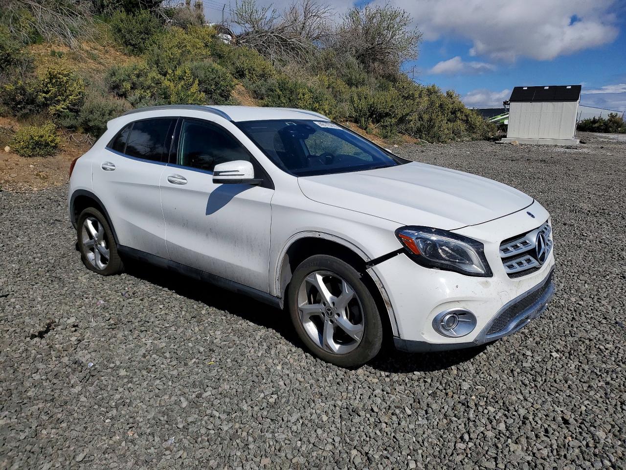 Mercedes-Benz GLA 250