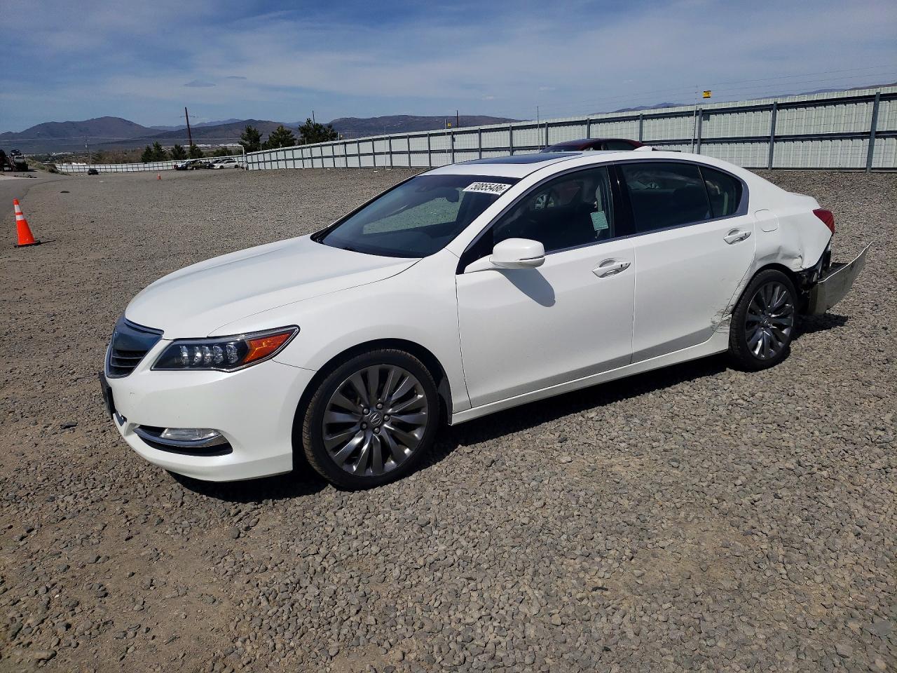 Salvage Acura RLX Image