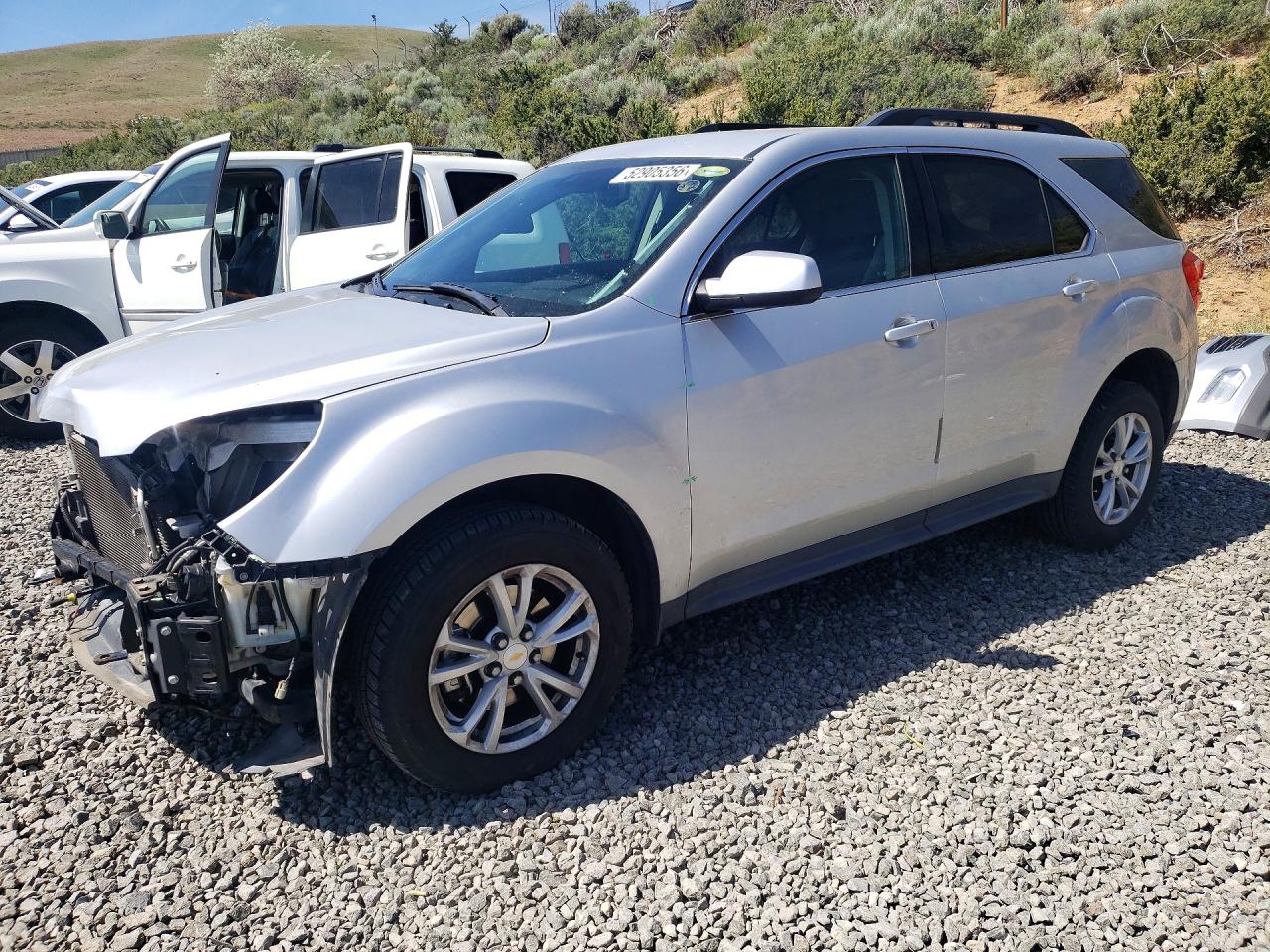 Salvage Chevrolet Equinox Image