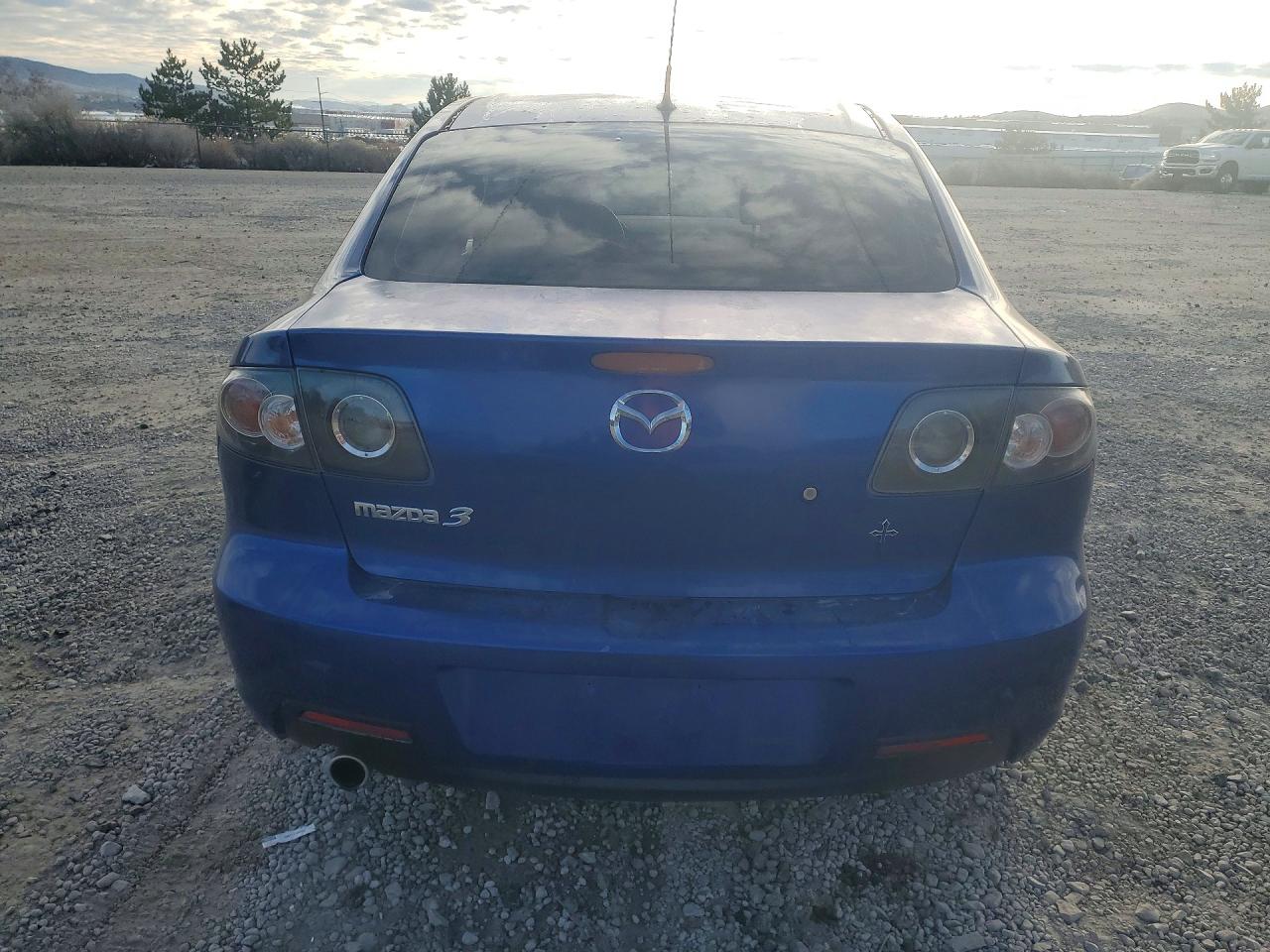 Mazda Mazda3 S