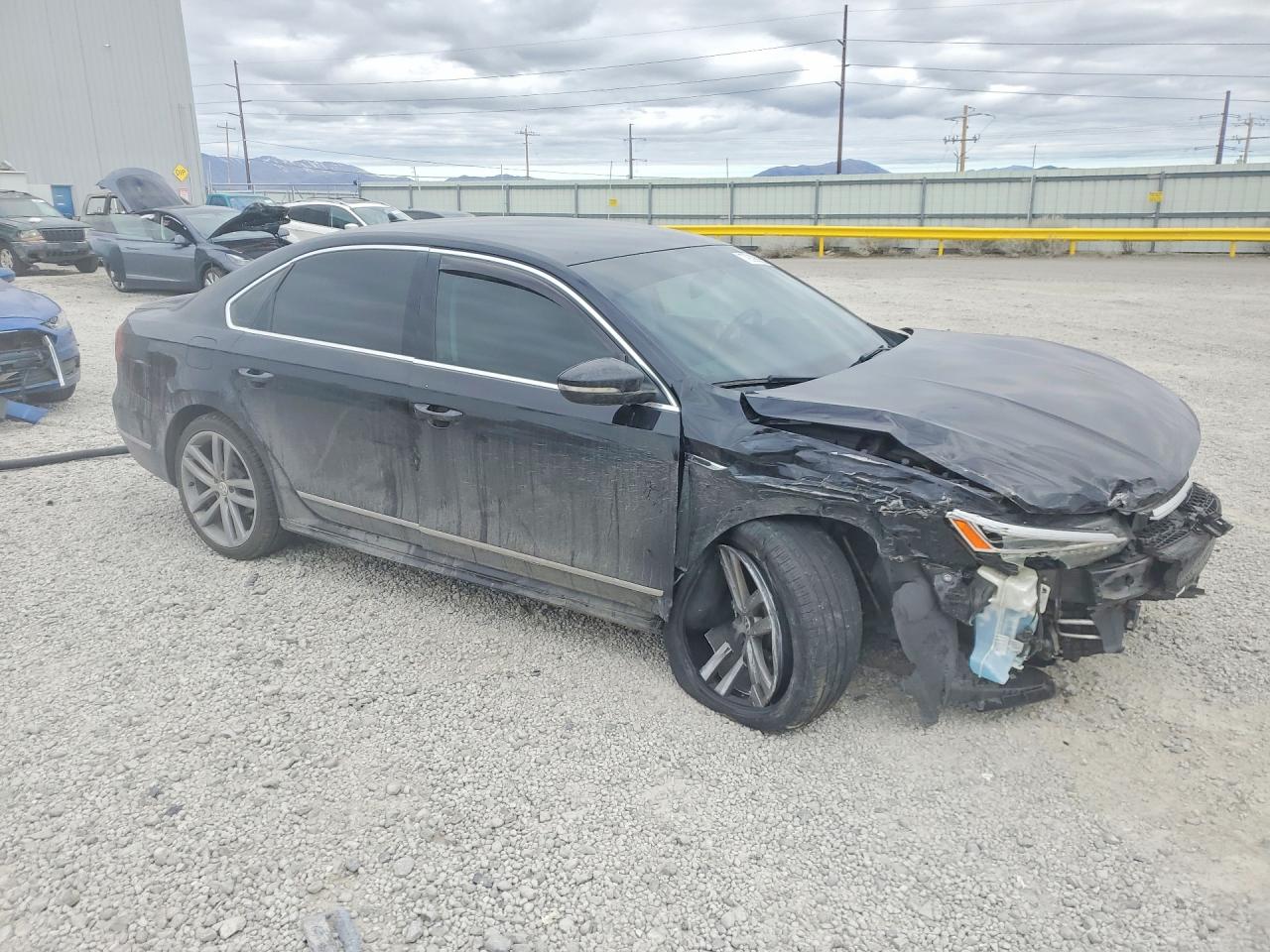 Volkswagen Passat R-line