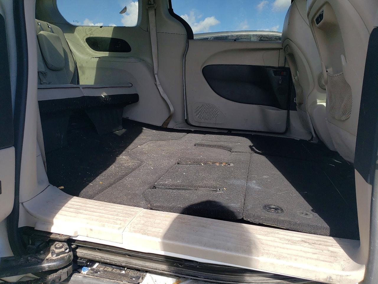 Chrysler Pacifica Limited