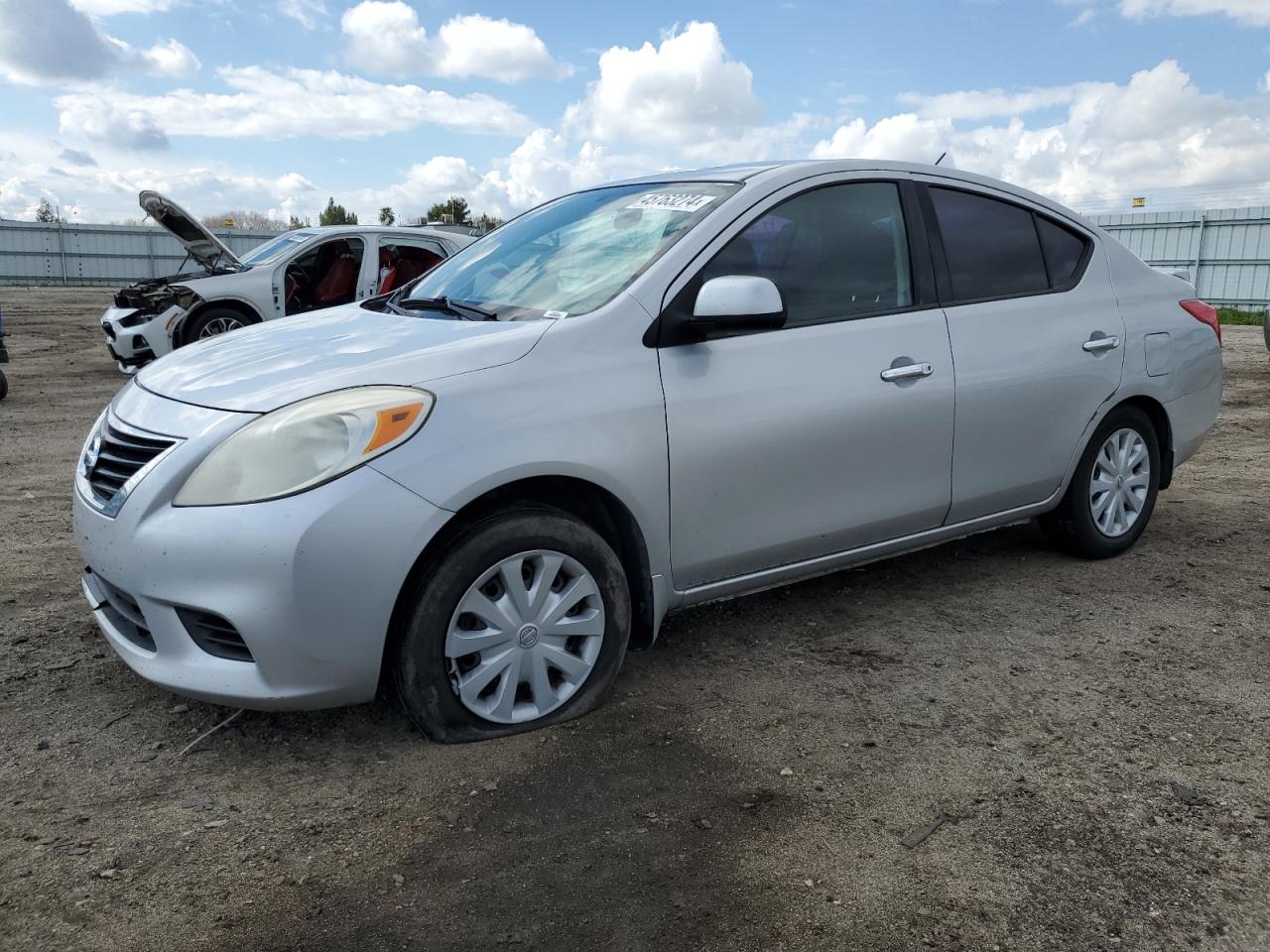 Salvage Nissan Versa Image