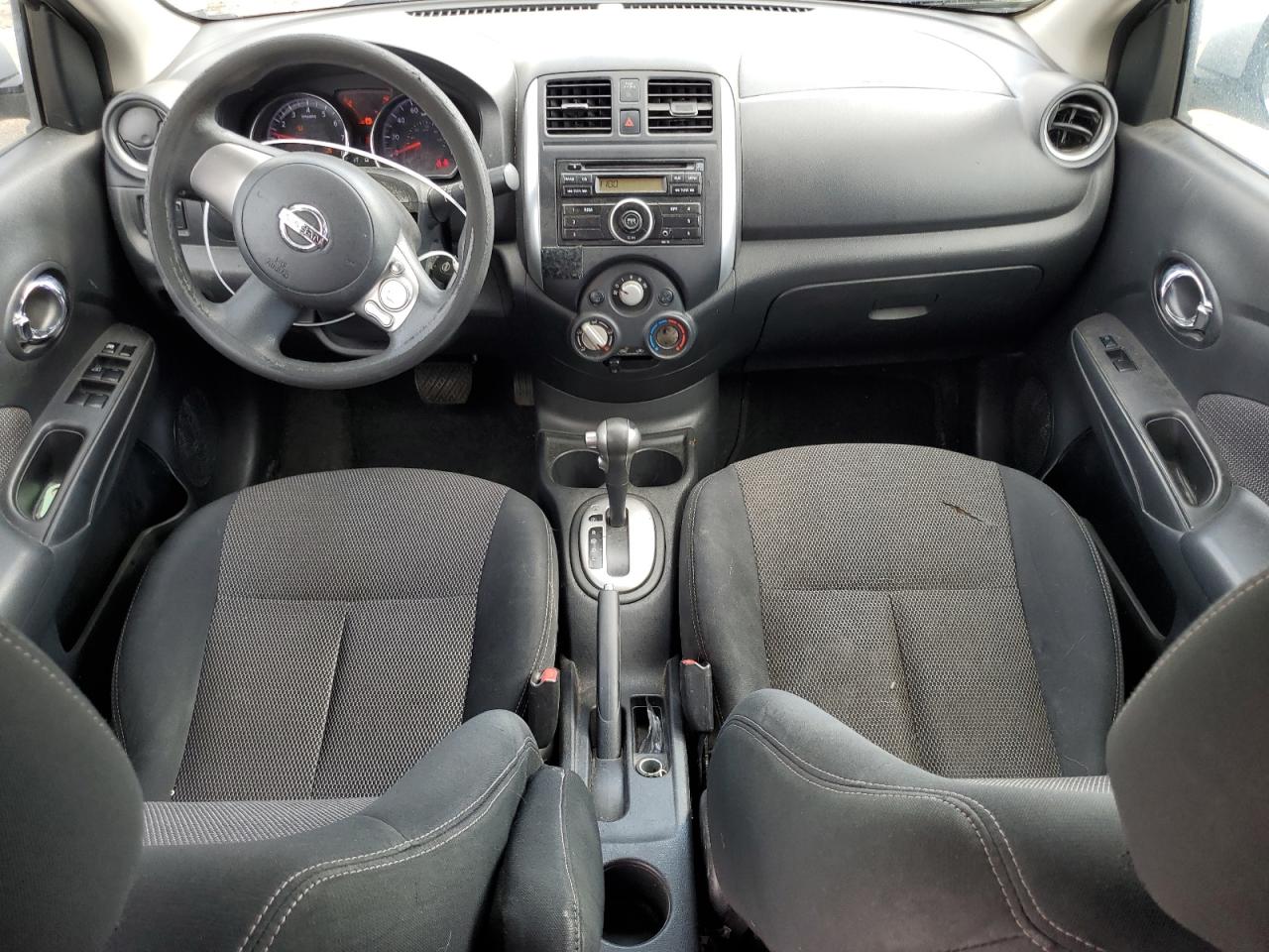Nissan Versa S