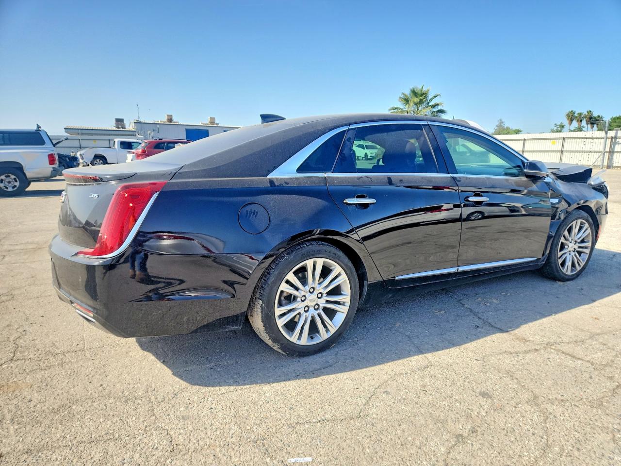 Cadillac XTS