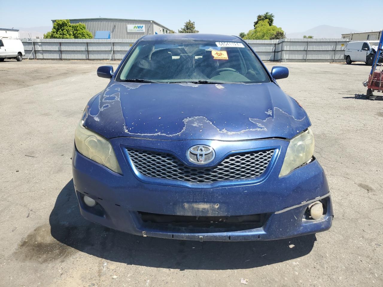 Toyota Camry Base