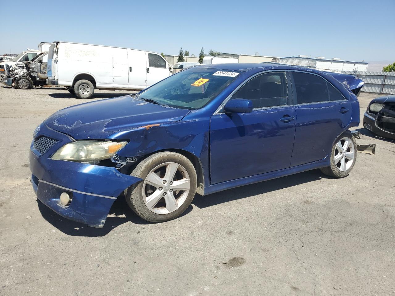 Salvage Toyota Camry Image