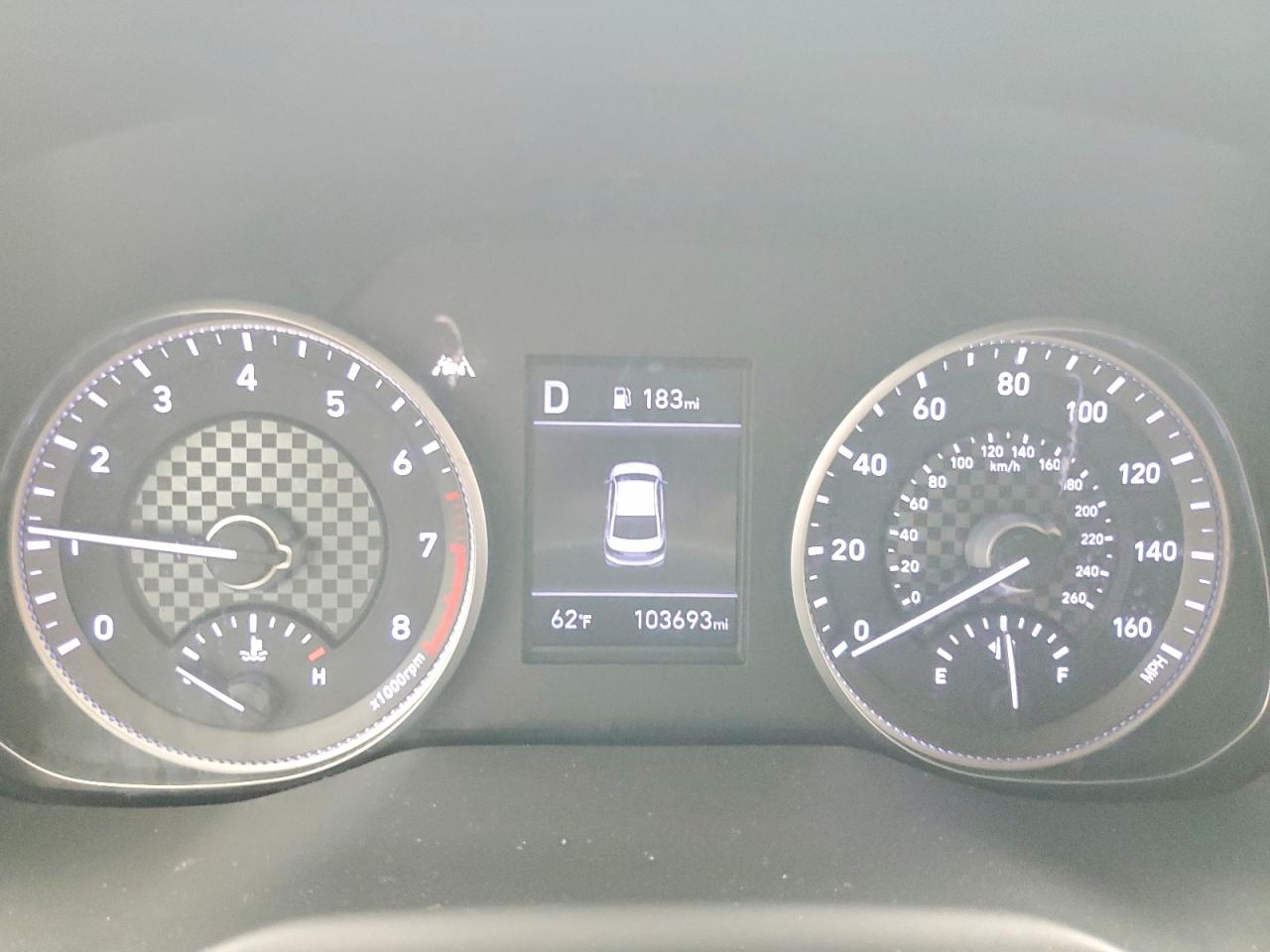 Hyundai ELANTRA Sel