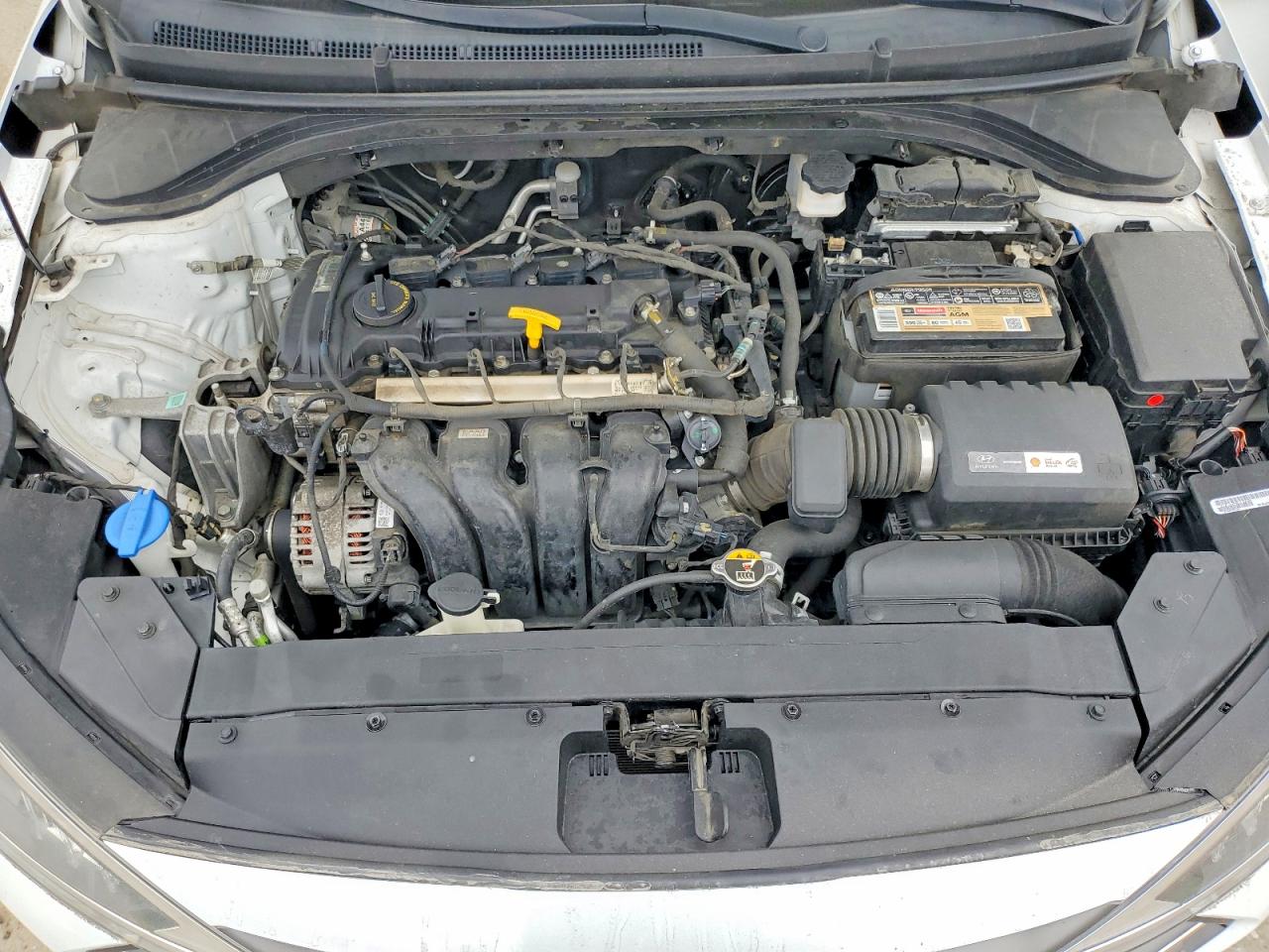 Hyundai ELANTRA Sel