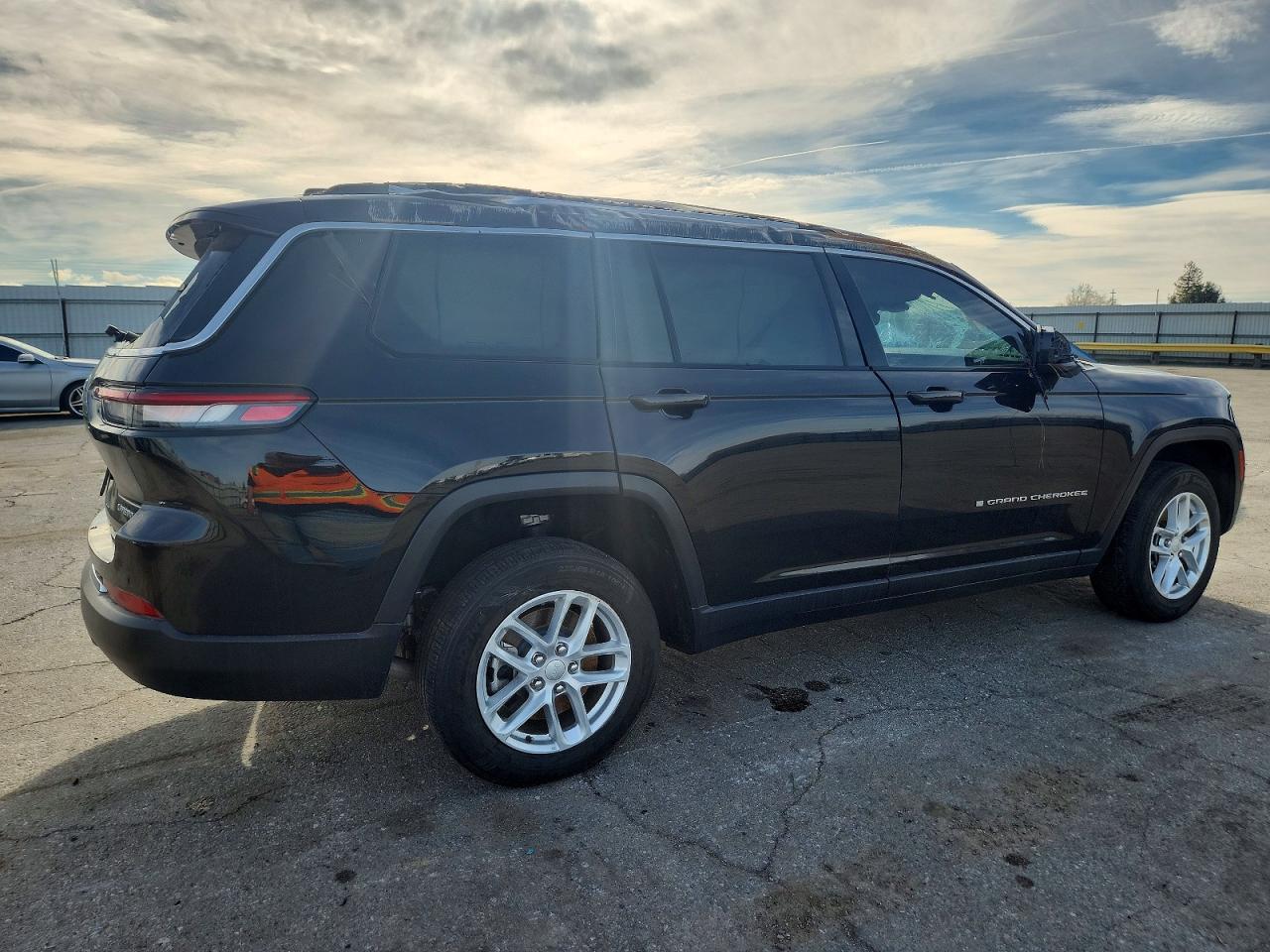 Jeep Grand Cherokee L Laredo